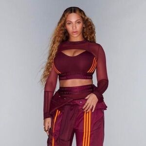 Ivy Park x Adidas Beyoncé Maroon shrug xs